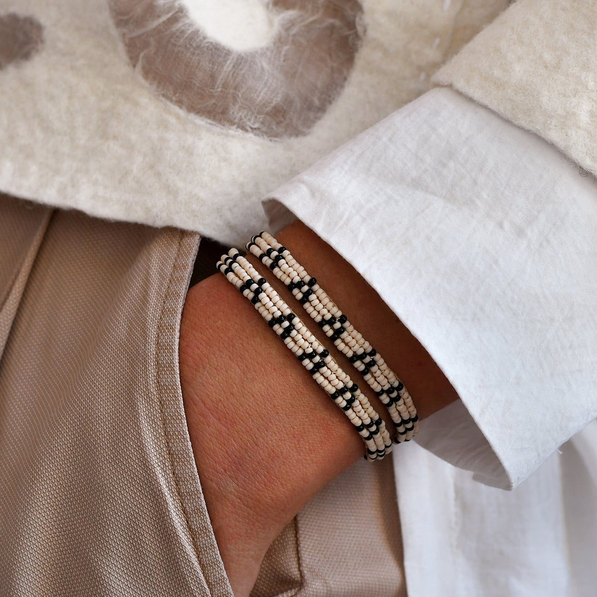 Ivory &amp; Black Triangle Beaded Thin Wrap Bracelet