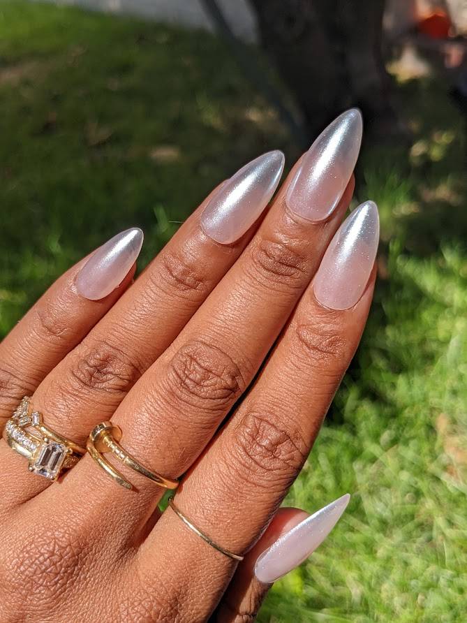 Glazed Donut Nails - White Pearl Chrome False Press-On Nail Extensions 10pcs