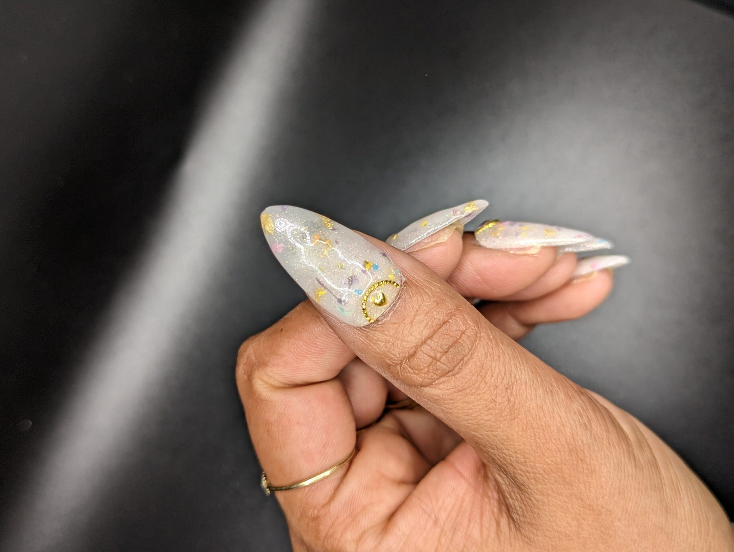 Flower and Water - Floral Milk Bath and Gold Accents Press-On Nail Extensions 10pcs