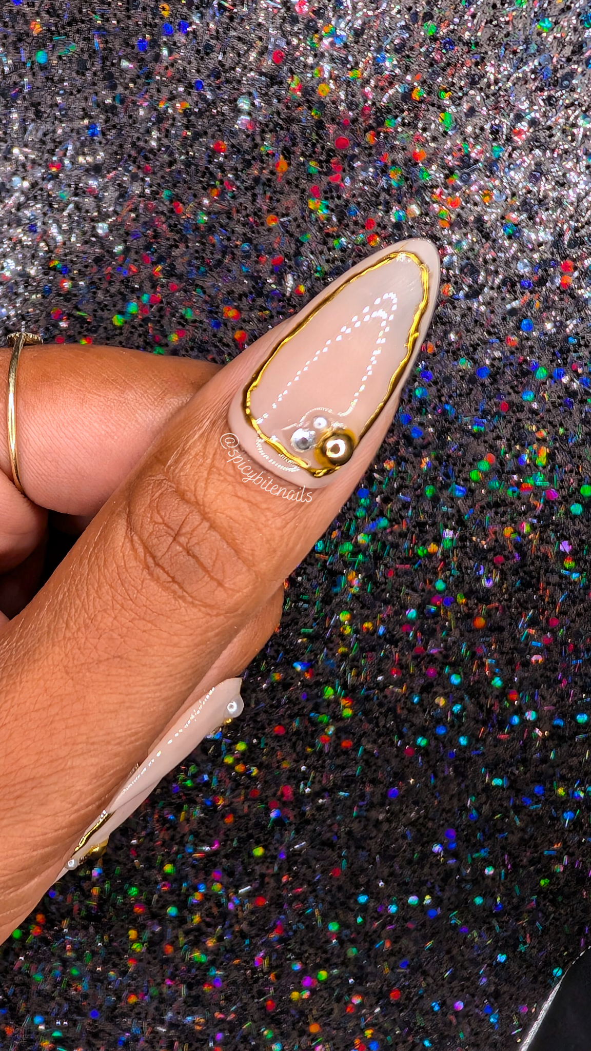 The Goddess - Classy Nude, Pearl and Gold Chrome Abstract False Press-On Nail Extensions 10pcs