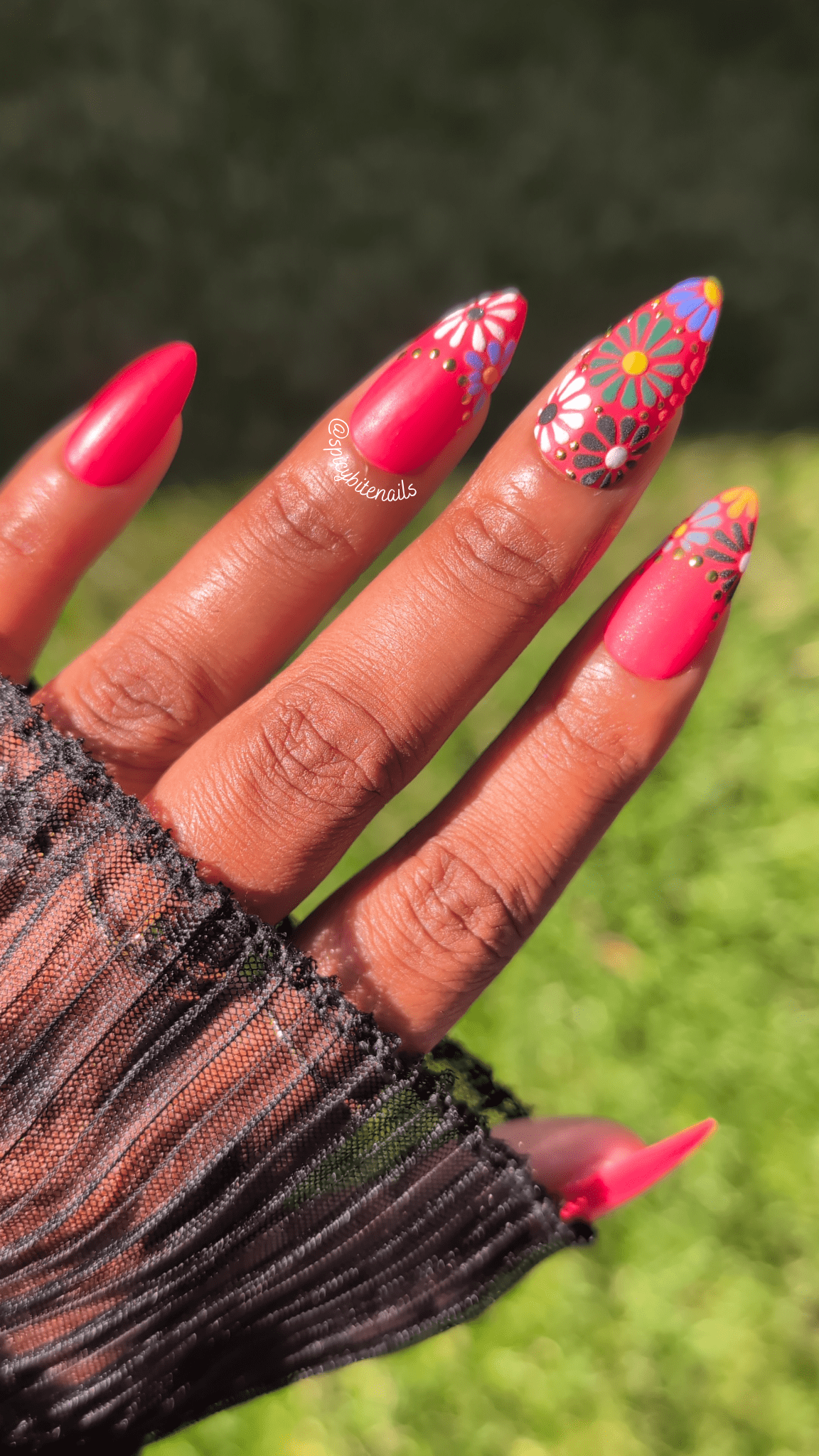 Cazuela de Barro - Brick Red 3D Flower and Gold Chrome Mexican False Press-On Nail Extensions 10pcs