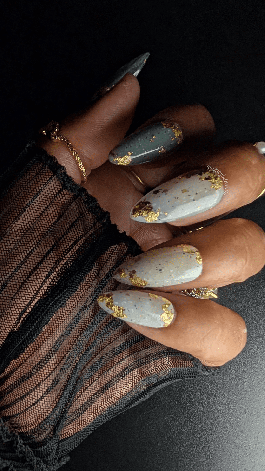 Clean Slate - Speckled Sage and Gold Ombré Gradient False Press-On Nail Extensions 10pcs