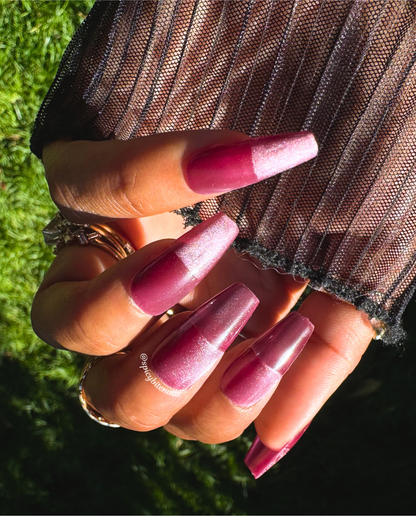 Crimson Veil - Burgundy Velvet Cat-Eye Press-On Nail Extensions 10pcs
