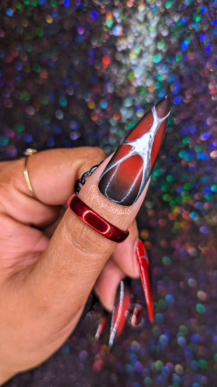 Dangerous Love - Black and Red Snake Aura Y2K False Press-On Nail Extensions 10pcs