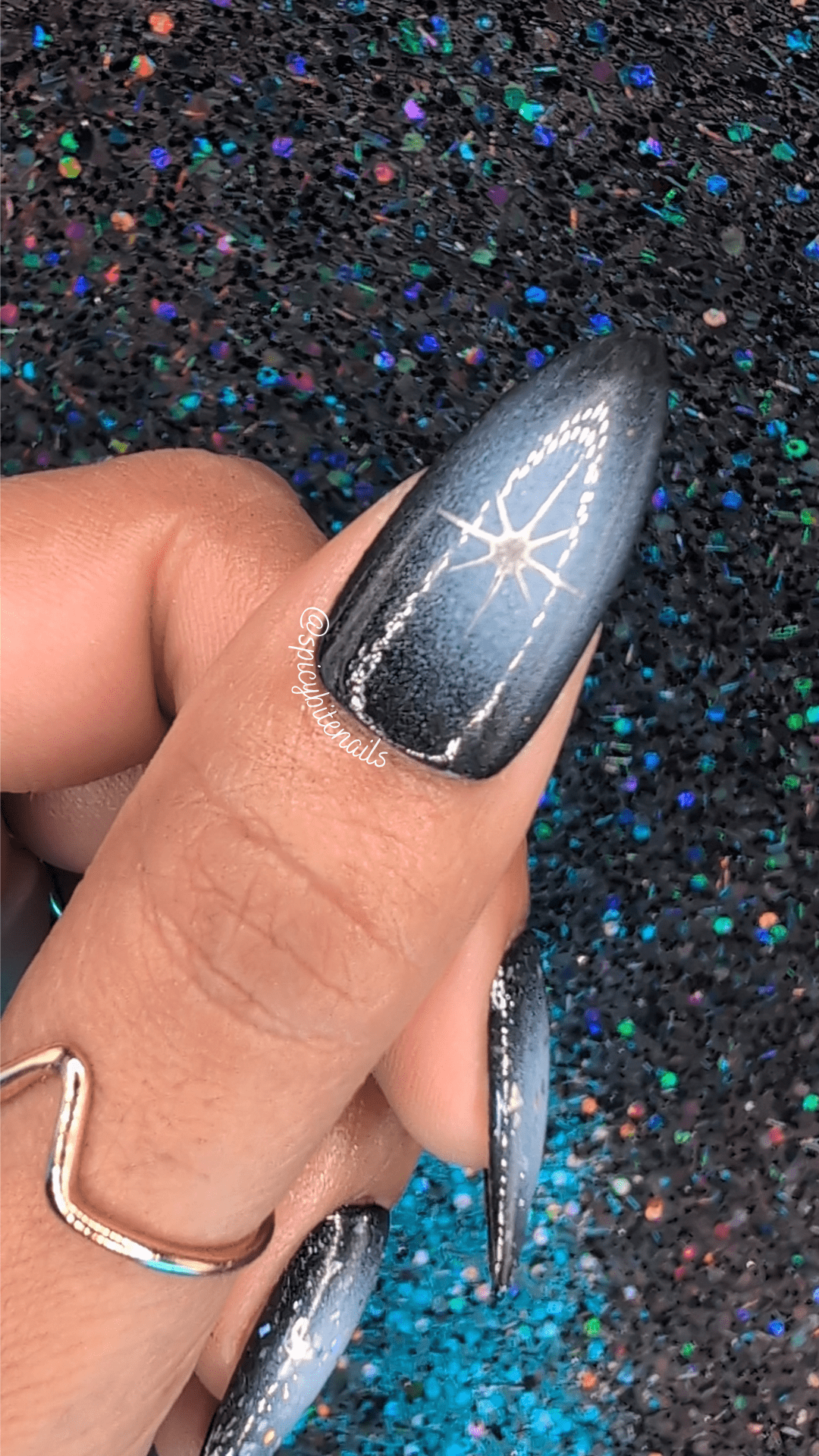 Dark and Stormy - Black and White Glittery Aura False Press-On Nail Extensions 10pcs