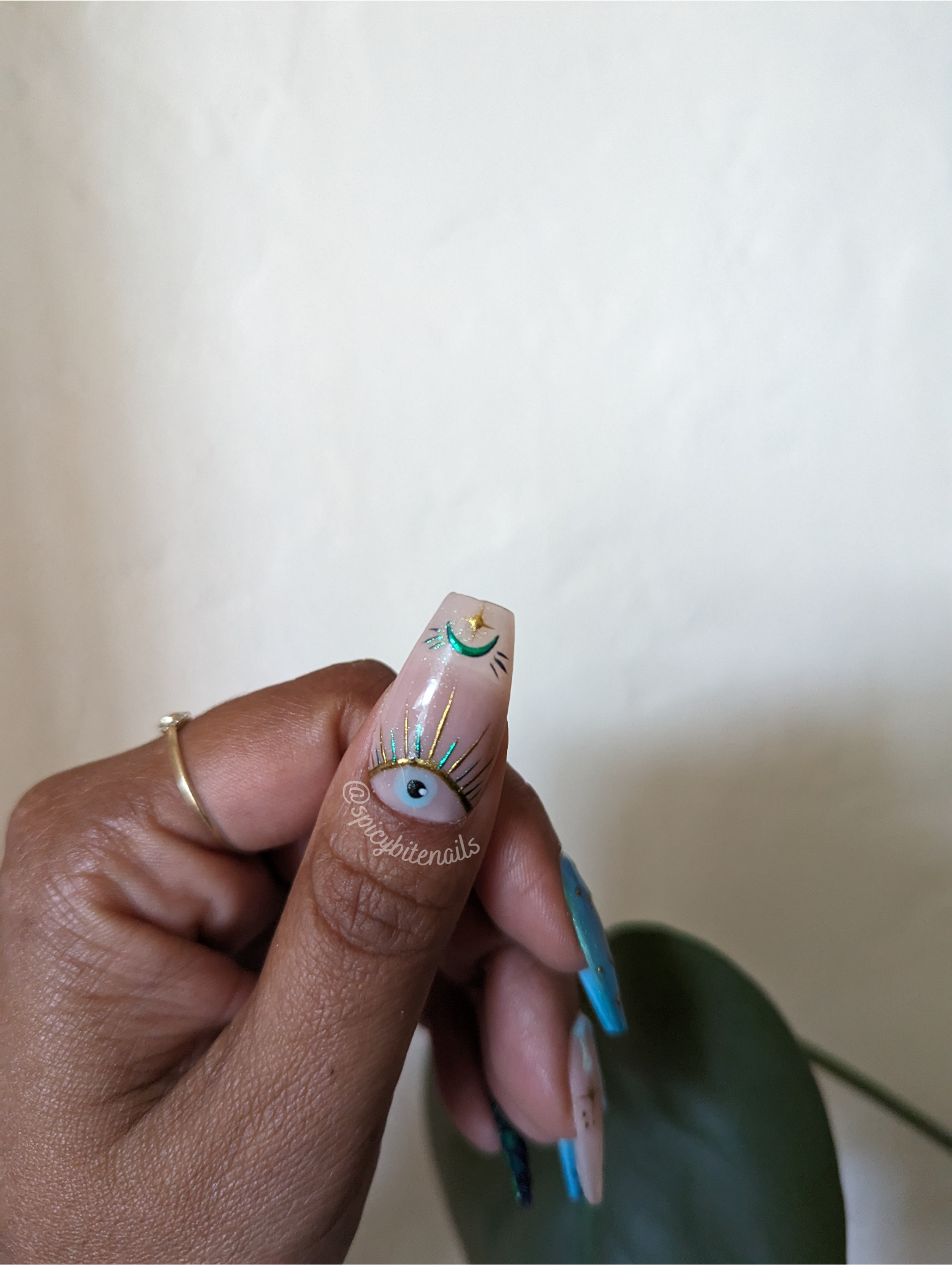 Snake Charmer - Witchy Turquoise 3D Snake Color Changing Glow in the Dark False Press-On Nail Extensions 10pcs