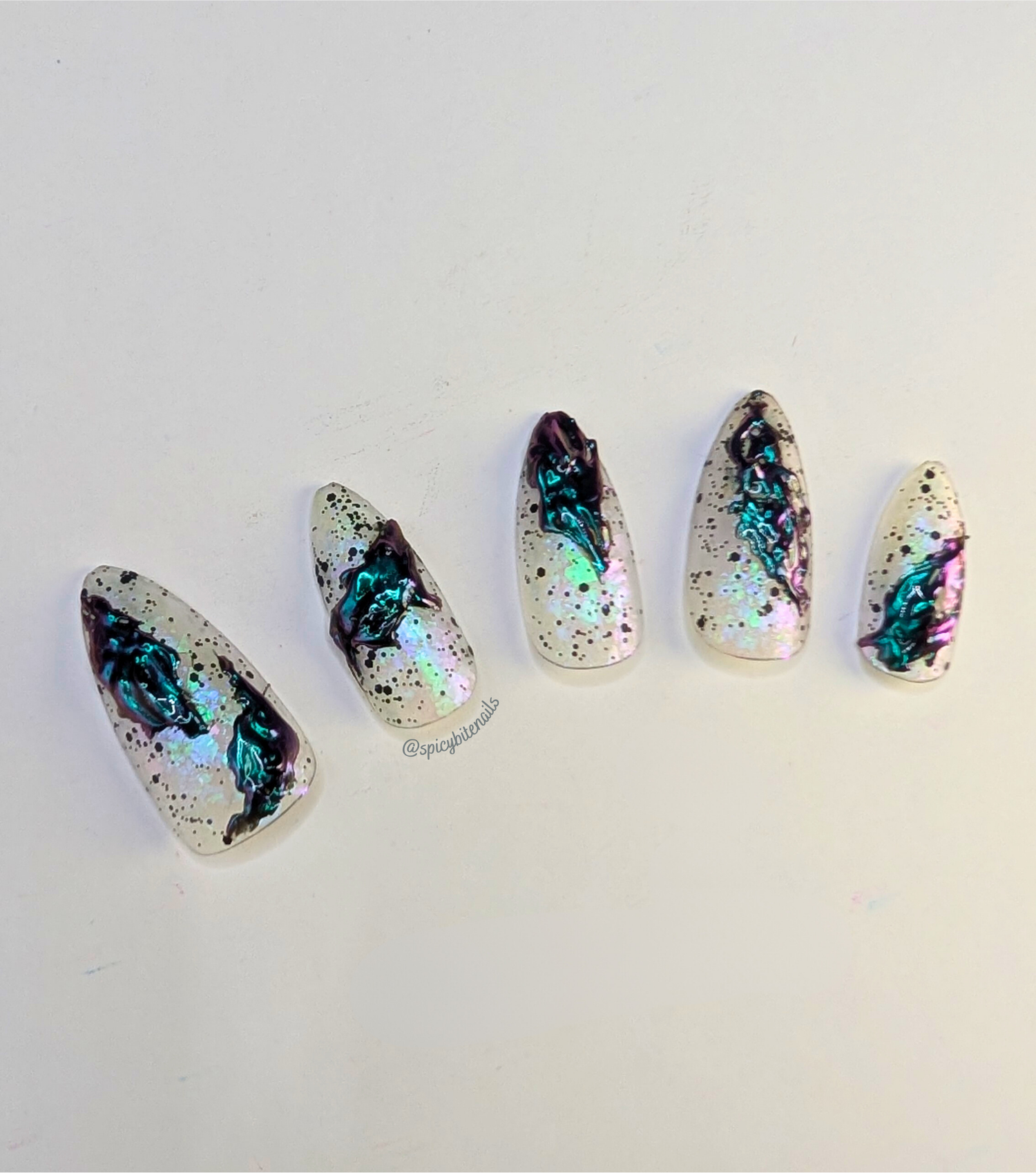 Urusla’s Toxic Sludge - Black, White and Purple Iridescent 3D Slime False Press-On Nail Extensions 10pcs