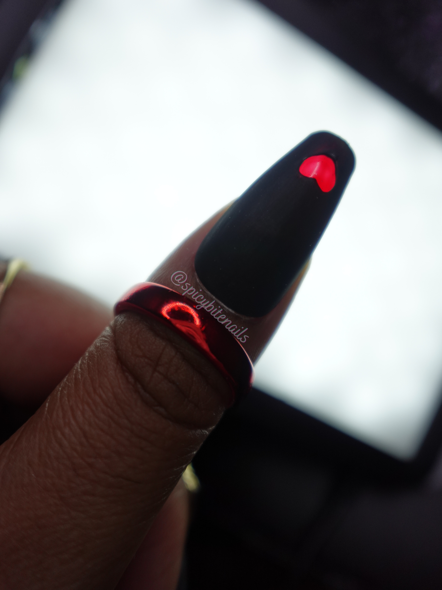 Window to My Heart - Black Matte Red Heart Cut-out Medium Coffin False Press-On Nail Extensions 10pcs