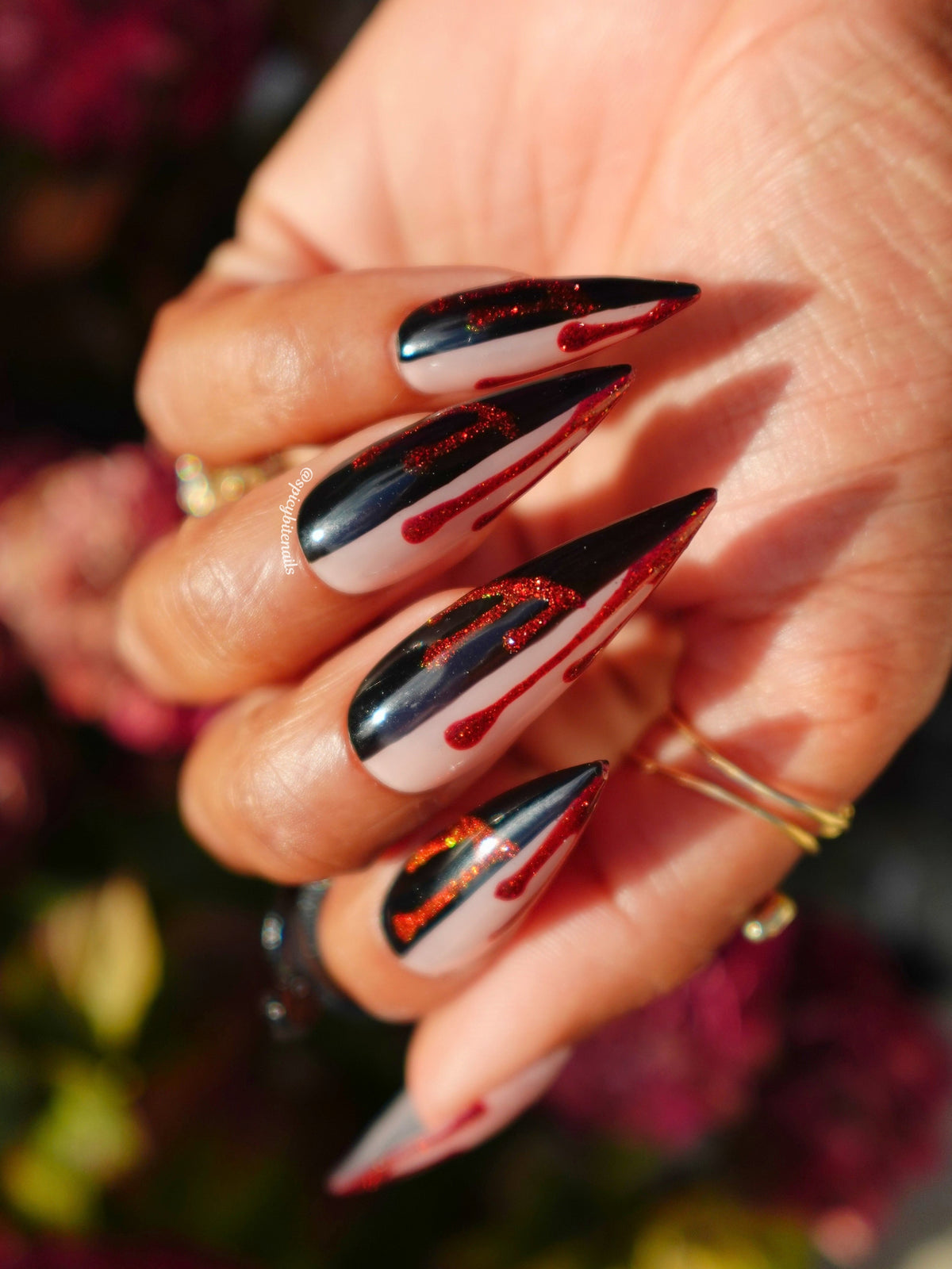 Barely Bitten – Black Split French Press-On Nails with Red Cat-Eye Blood Drips Press-on Nails Press-On Nails