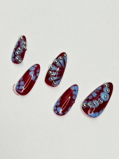 Burgundy Bandit – Burgundy Red and Blue with Silver Press-ons