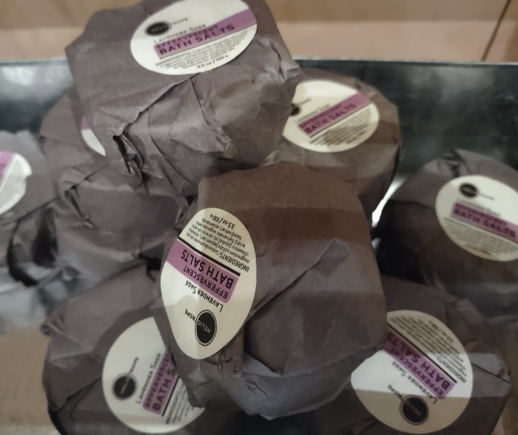 Effervescent Bath Fizzies w/Jojoba &amp; Silk Proteins