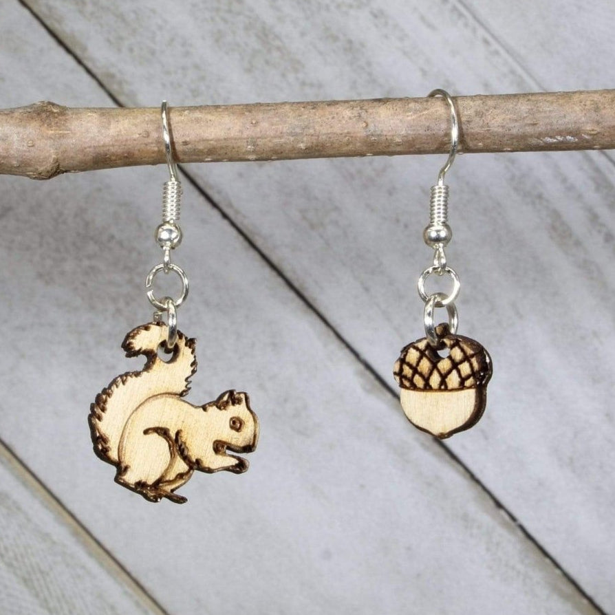 Hand-painted wooden squirrel and acorn dangle earrings with cute woodland animal design and hypoallergenic sterling silver hooks, lightweight squirrel statement jewelry earrings for nature lovers
