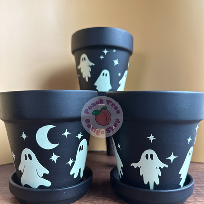 Ghost Planter (glow in the dark)