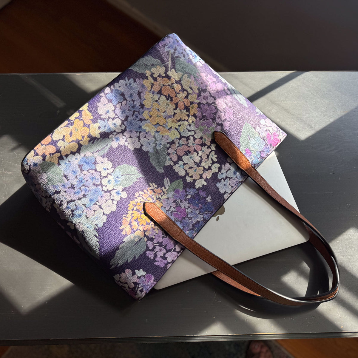 endless hydrangea carryall in vegan leather