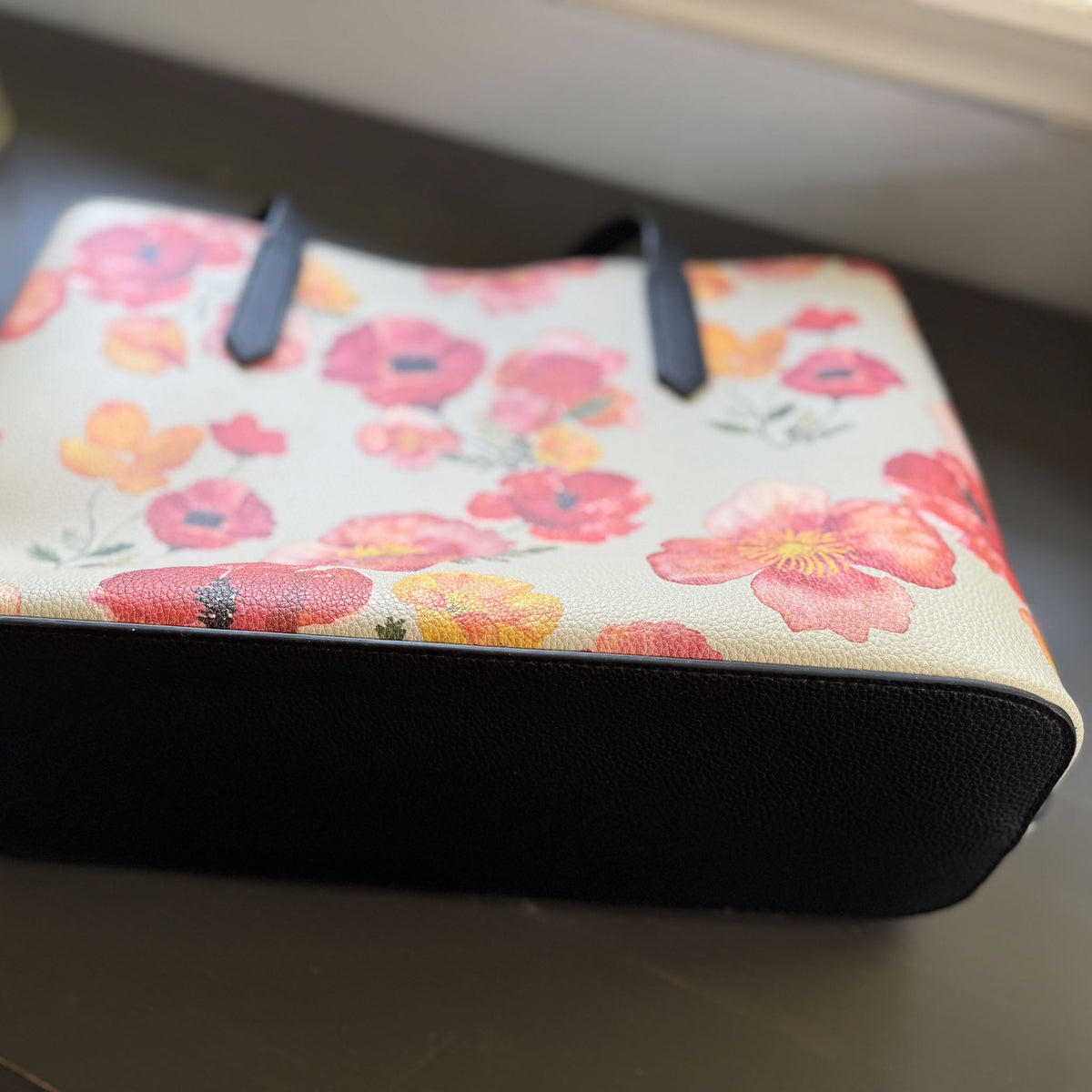 ember poppies carryall in vegan leather