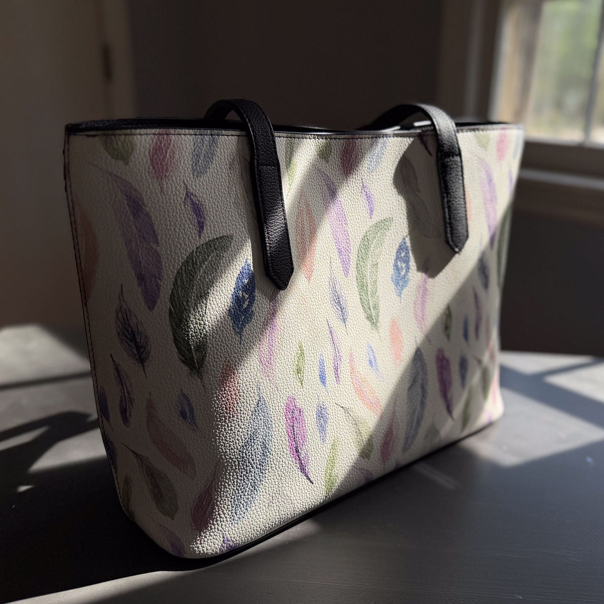 featherlight carryall in vegan leather