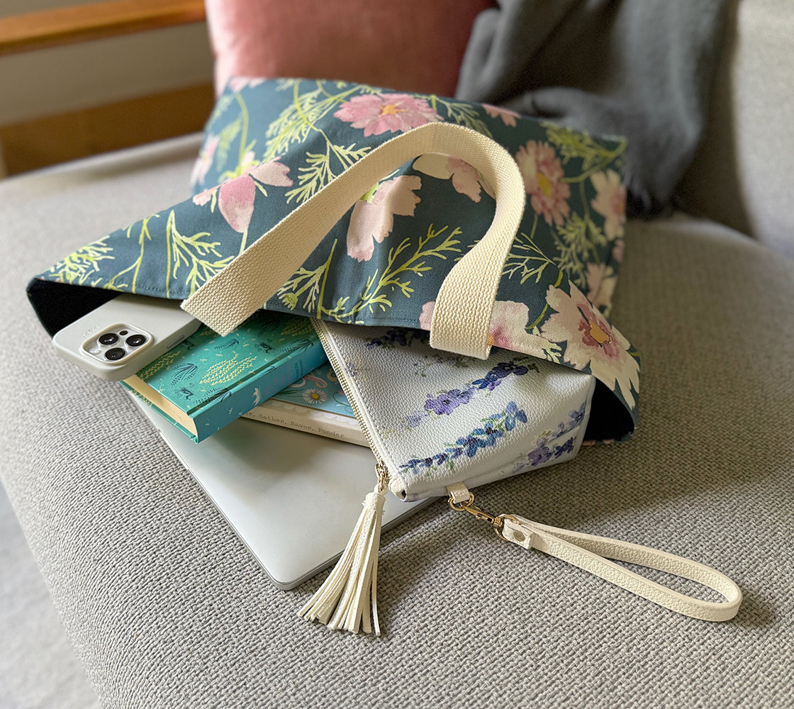 airy cosmos weekender bag