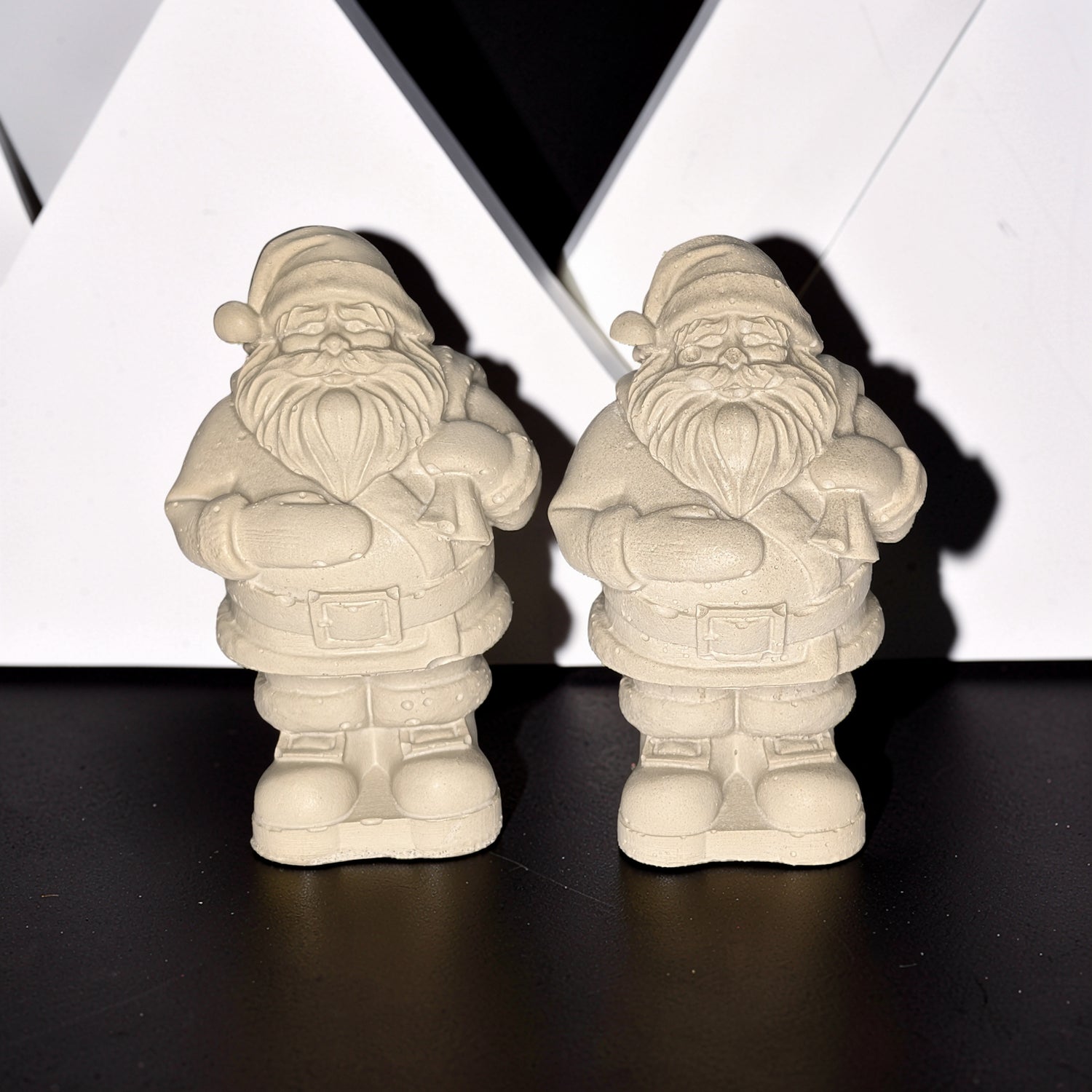 Mini Concrete Santa Claus Figurine, Modern Christmas Shelf Sitter, Concrete Holiday Mantle Decor, Christmas Gnome Paperweight, Paint Your Own Santa Craft