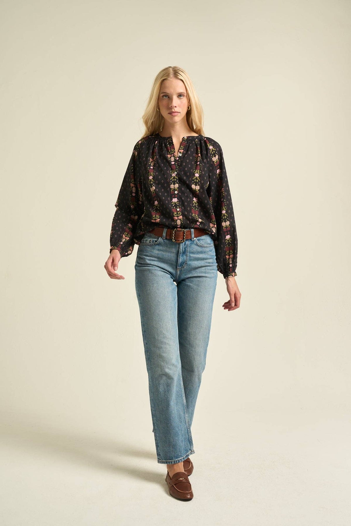 Sonmer Kelly Blouse — Black