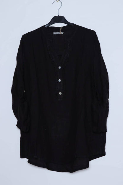 The Easy Linen Blouse