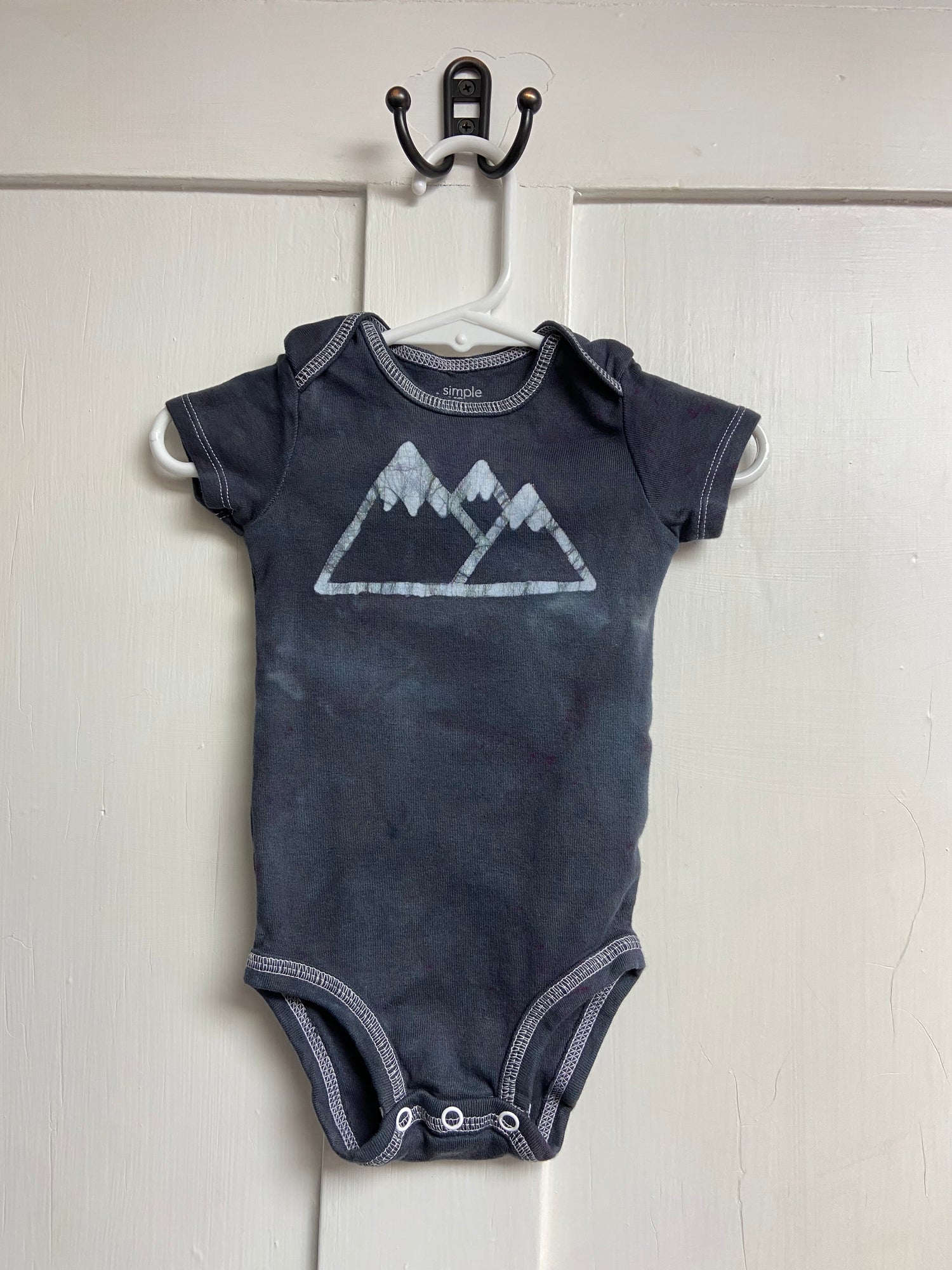 Mountain Baby Bodysuit, Short Sleeves