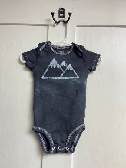 Mountain Baby Bodysuit, Short Sleeves