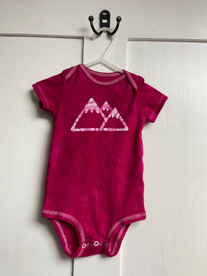 Mountain Baby Bodysuit, Short Sleeves