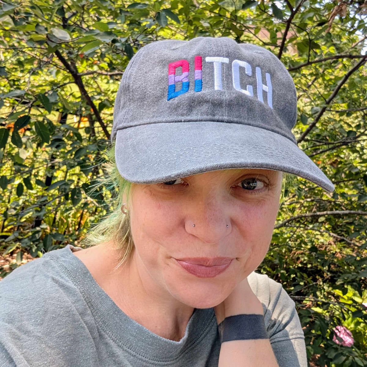 Bi Bitch dad hat
