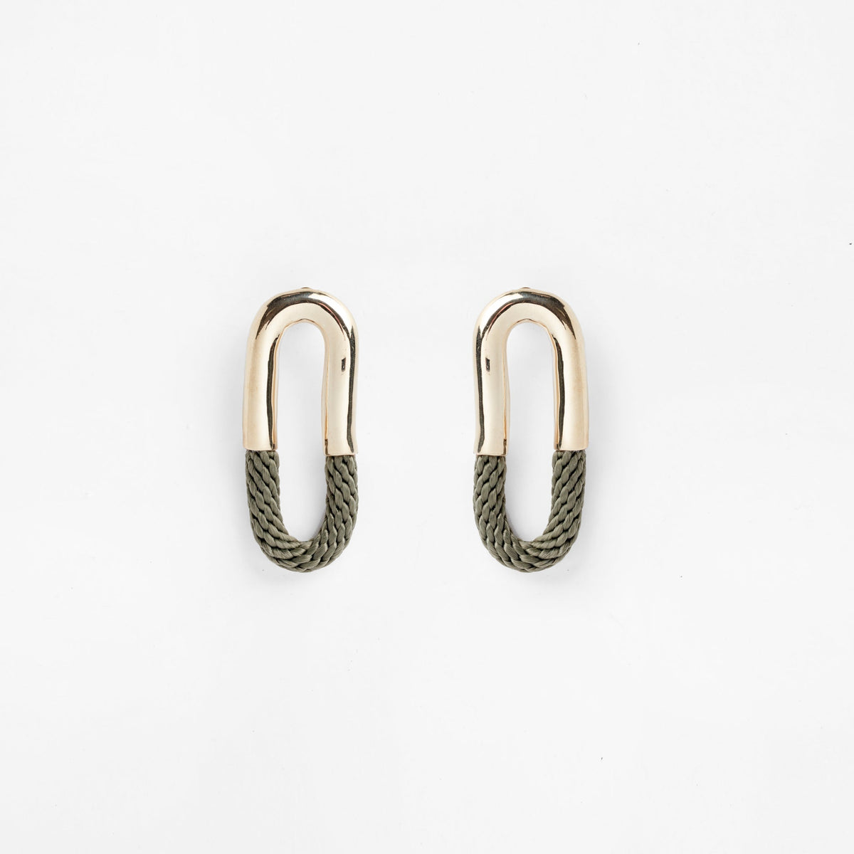 Cantadora handmade olive rope and brass statement earrings by Pichulik, ethical artisan jewelry brand, sustainable handmade jewelry Cape Town South Africa