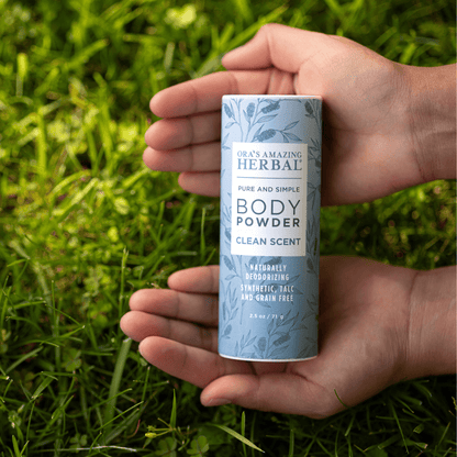 Clean Scent Body Powder 2.5oz Lifestyle Human Hand Outdoor Square