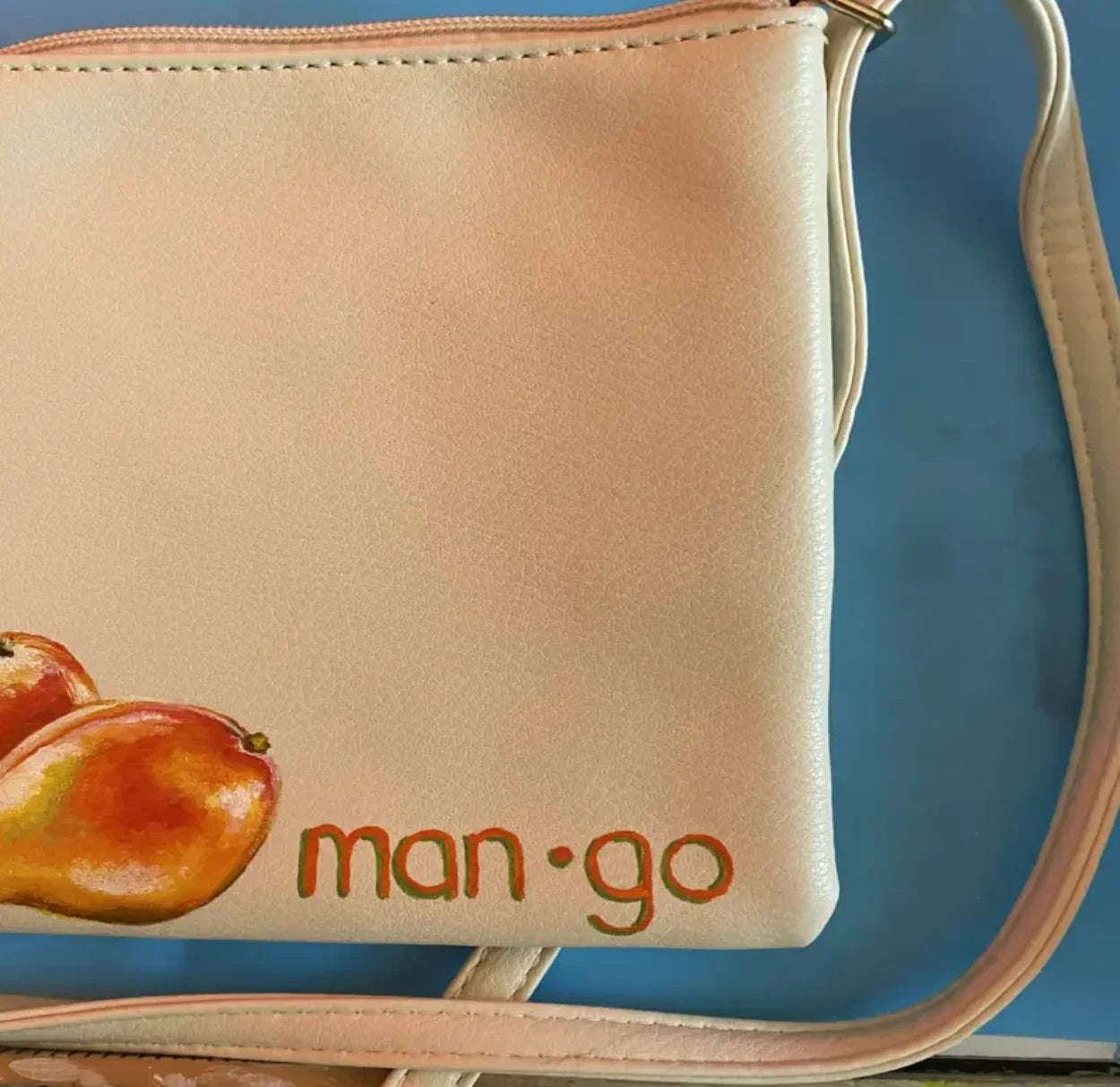 Tropical painted purse: "Man.Go &amp;amp; Pa.Pa.Ya"