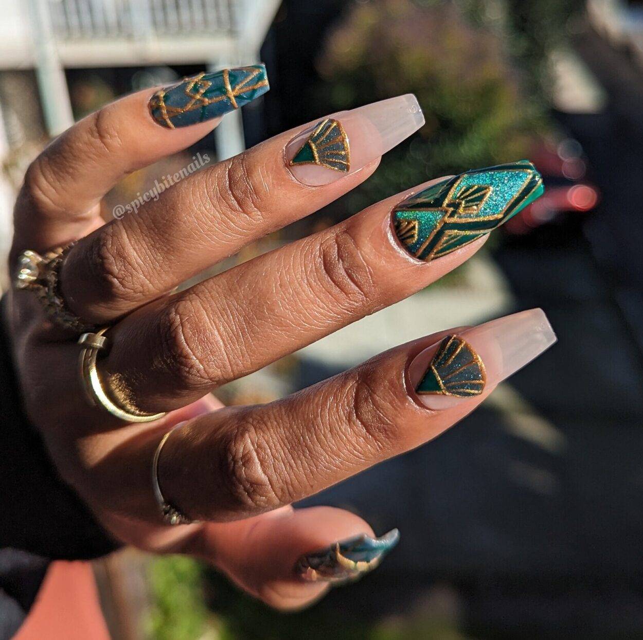 Great Gatsby - Green and Gold Art Deco Cat-Eye False Press-On Nail Extensions 10pcs