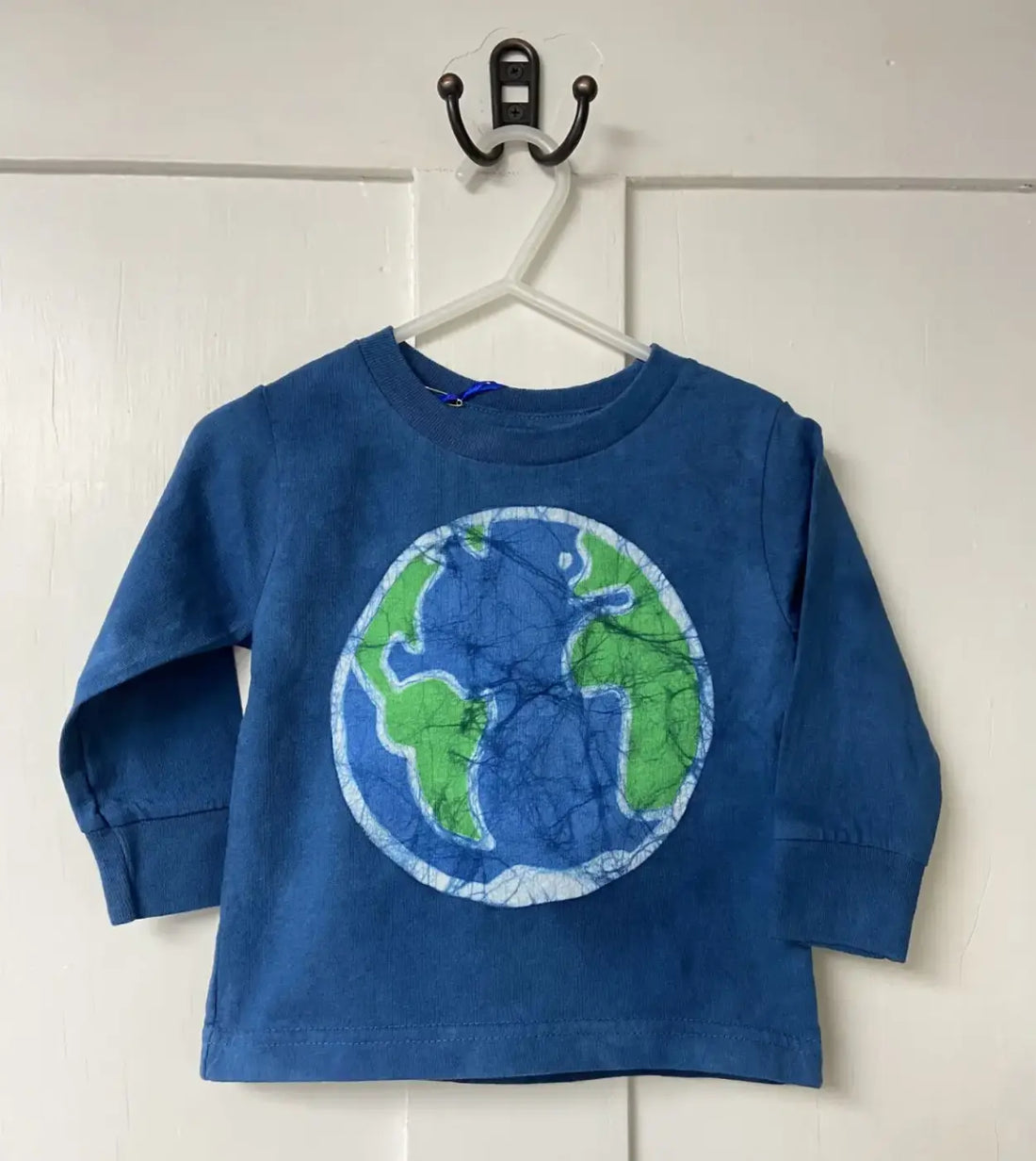 Earth Shirt, Earth Day Shirt, Kids Earth Shirt, Boys Earth Shirt, Girls Earth Shirt, Kids Globe Shirt, Kids Planet Shirt, Batik Earth Shirt