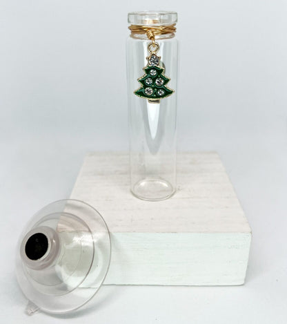Magnetic Prop Station - Christmas Tree