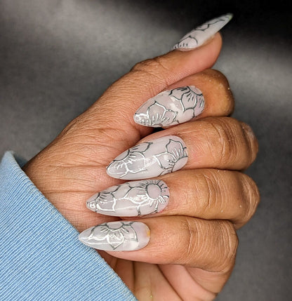 You Grow, Girl - Silver Bridal Chrome Flower and Sheer White Press-On Nail Extensions 10pcs