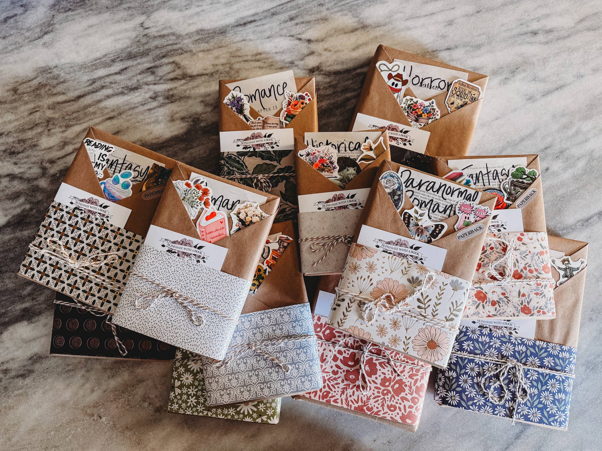 Blind Date with a Book – Mystery Romance + Gifts