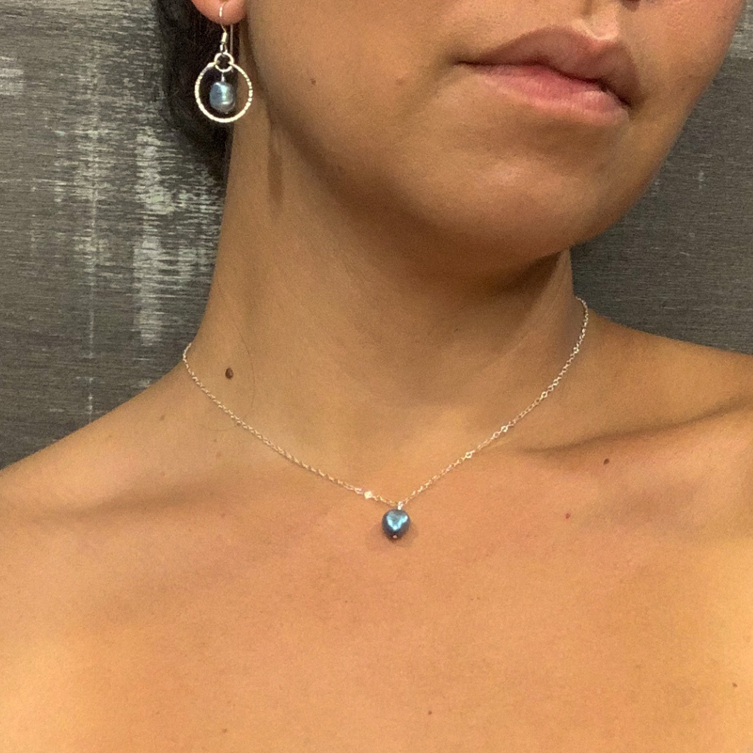 Blue Pearl Dainty Necklace