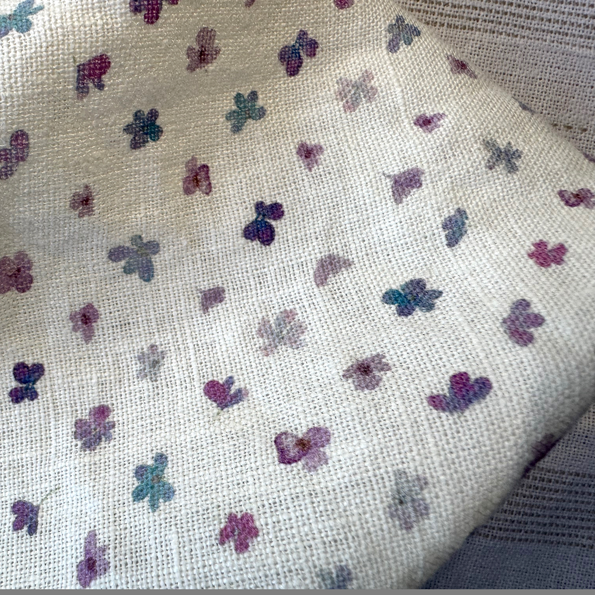 mIni hydrangea blossoms linen napkins