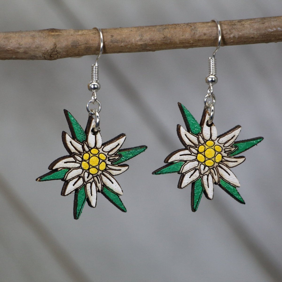 Edelweiss Flower Dangle Earrings - - Cate&