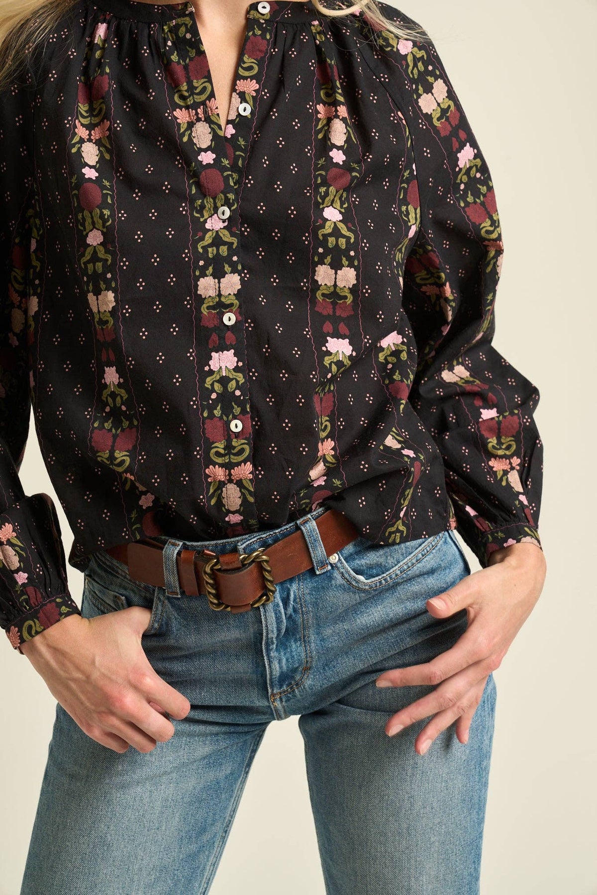 Sonmer Kelly Blouse — Black