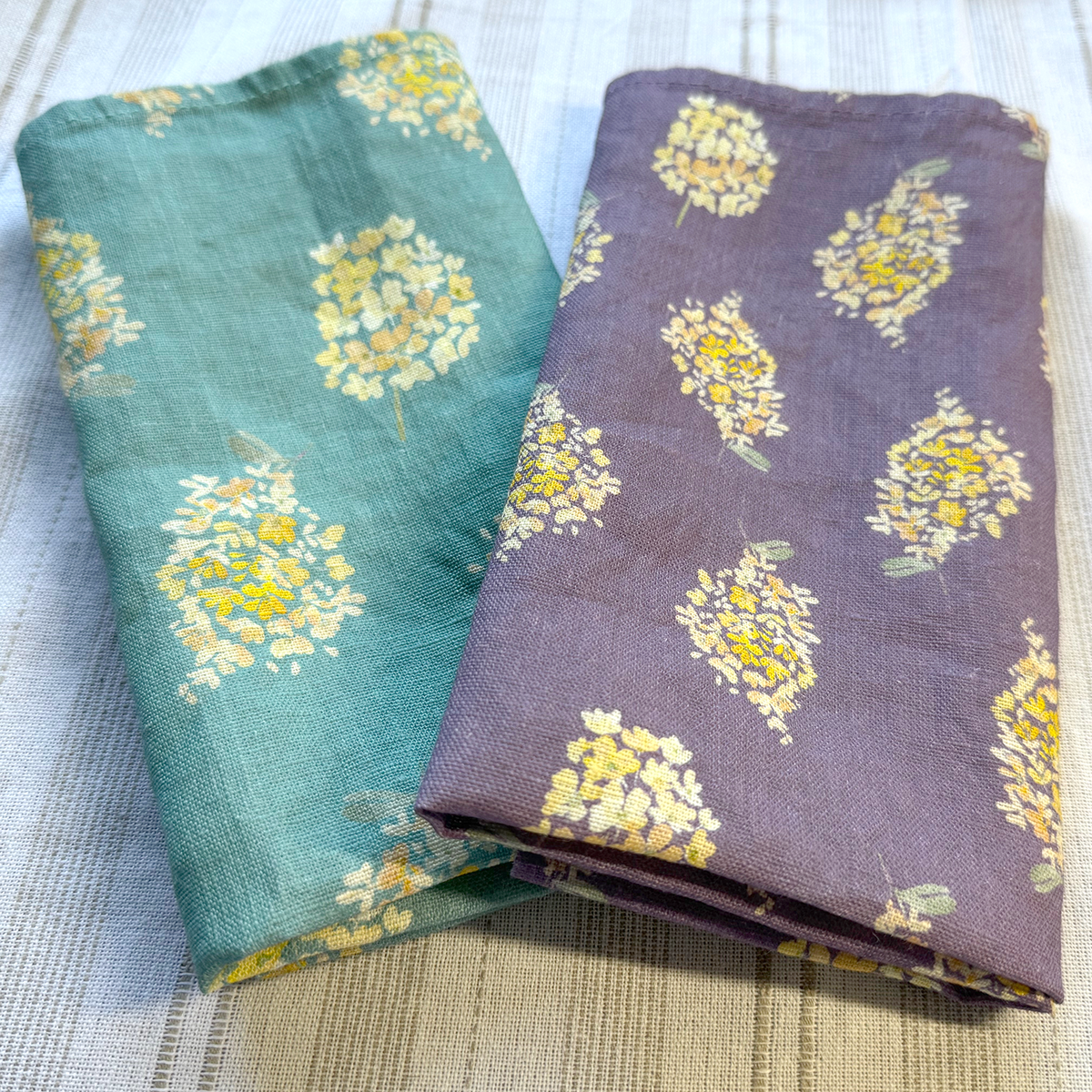 golden hydrangea clusters linen napkins