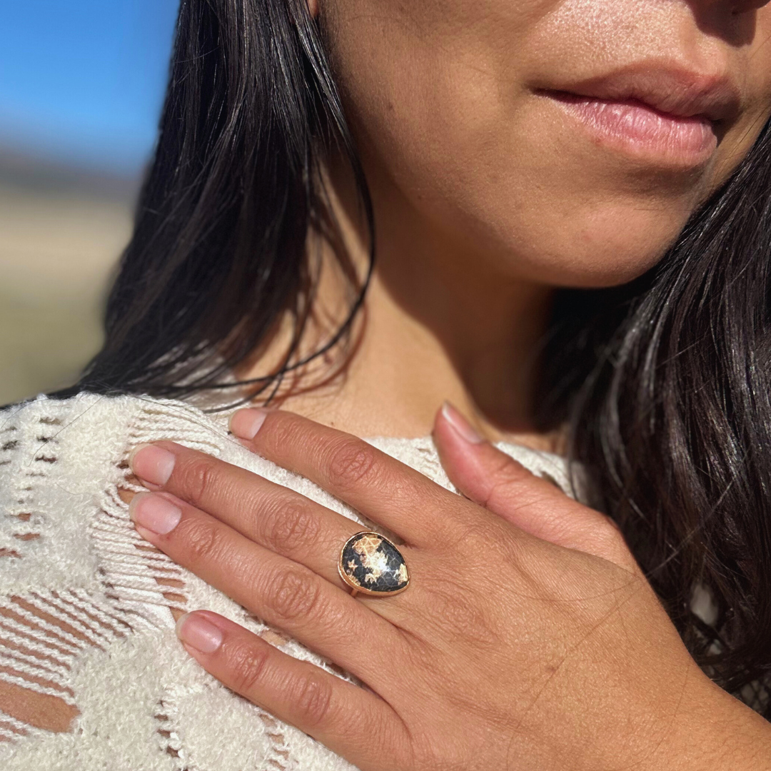Kapa Cloth &amp; Gold Filled Ring