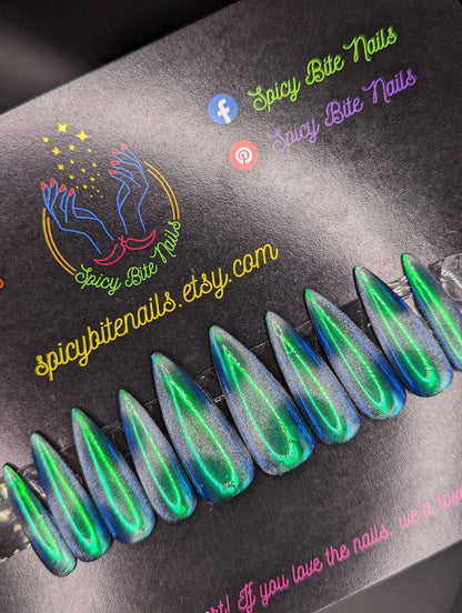 Green Goblin - Blue-Green Chrome Holographic Cat-Eye Press-On Nail Extensions 10pcs