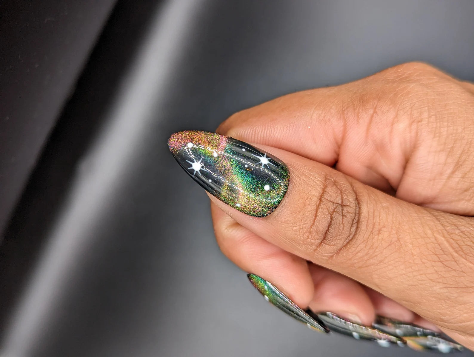 Stardust - Magnetic Rainbow Cat-Eye Galaxy Press-On Nail Extensions 10pcs