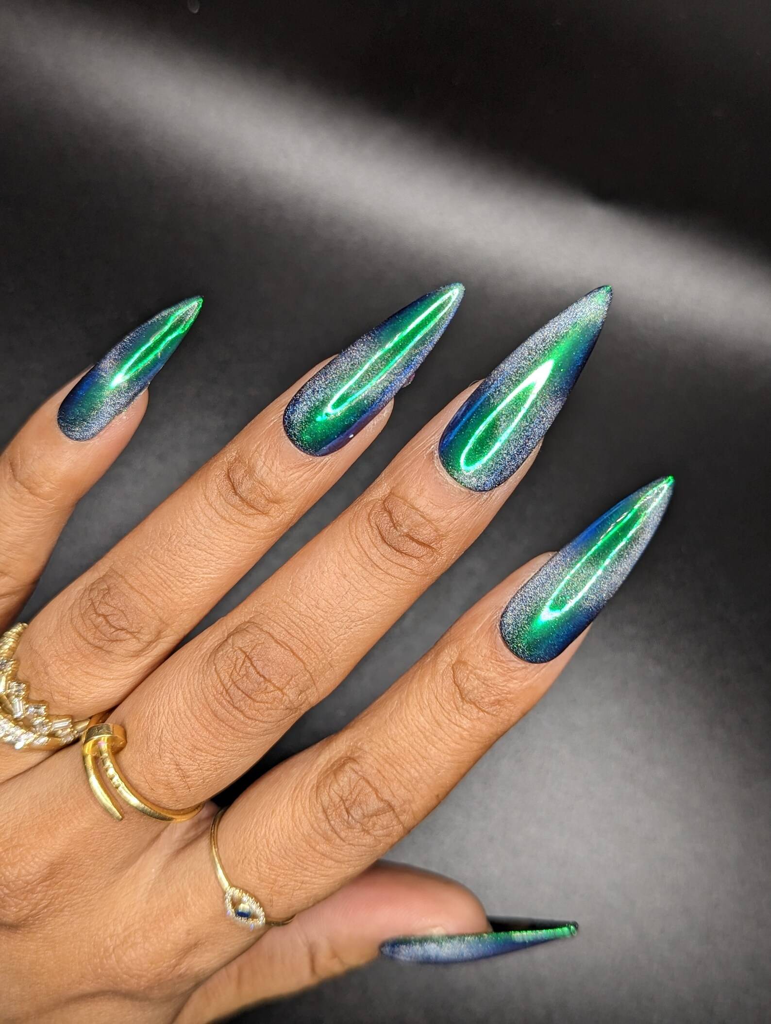 Green Goblin - Blue-Green Chrome Holographic Cat-Eye Press-On Nail Extensions 10pcs