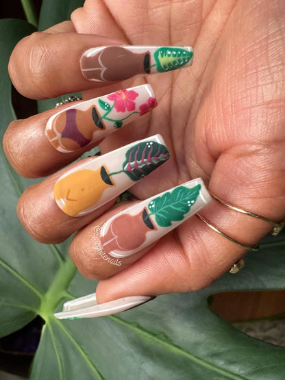 Rooted in Melanin - Black and Brown Women Plant Inspired False Press-On Nail Extensions 10pcs