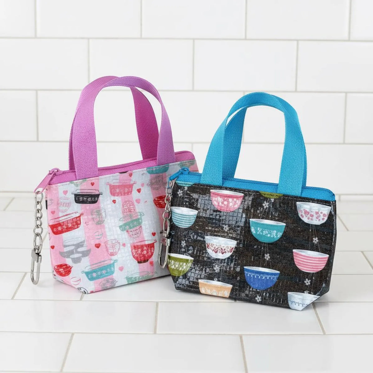 Mini Tote Bag Charm: Vintage Pyrex Kitchen Bowls, Zipper Pouch keychain