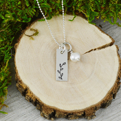 Botanical Sterling Silver Necklace with Freshwater Pearl 