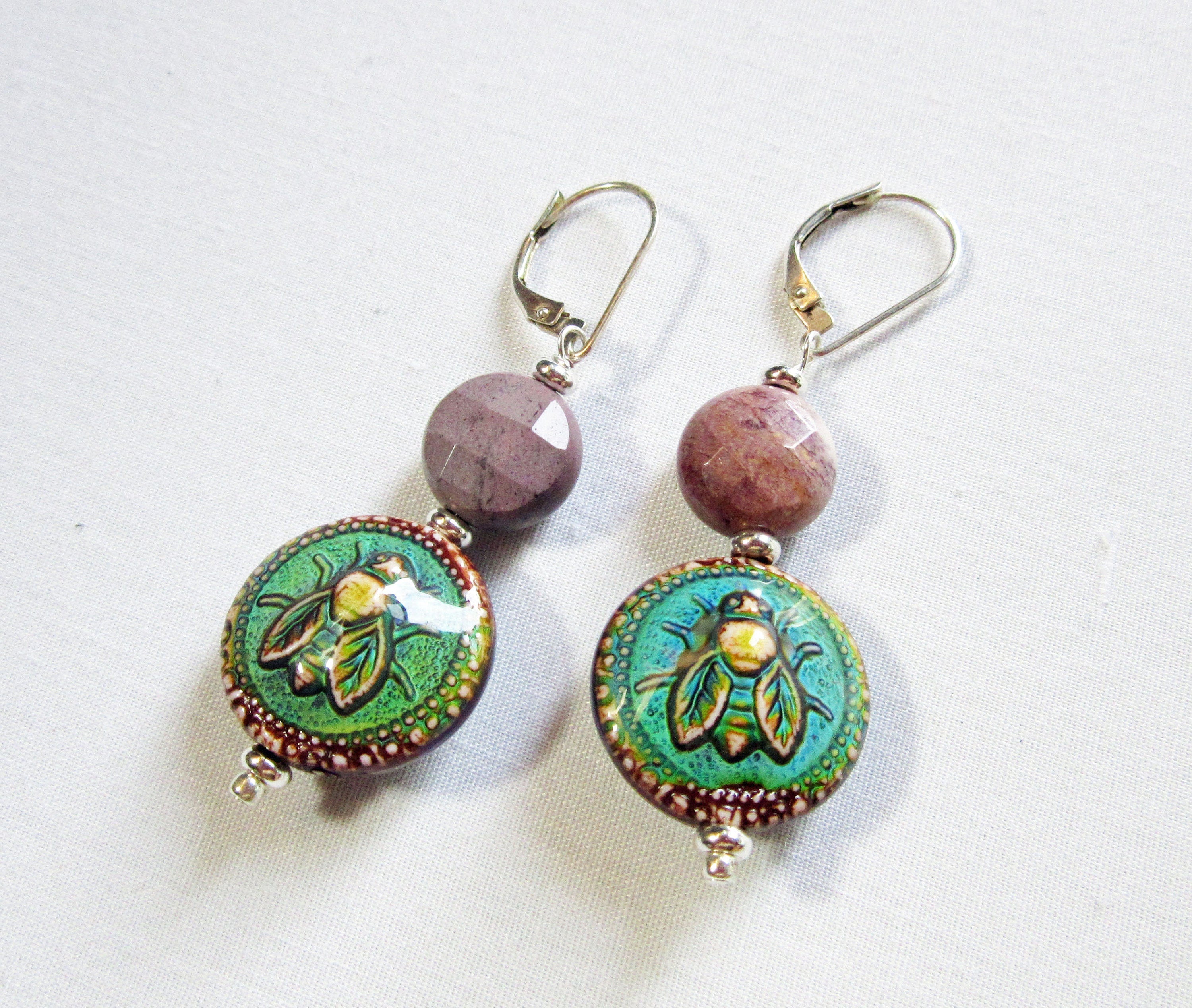 Bee Earrings with Natural Stone Moukite Accent Bead featuring color-changing mood bead, perfect gift for nature lovers.