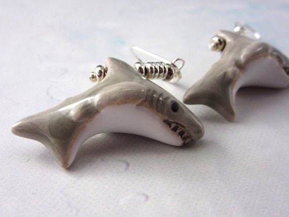 SHARK EARRINGS - Dangle style lever back earrings featuring a charming painted shark, ideal for celebrating Shark Week.